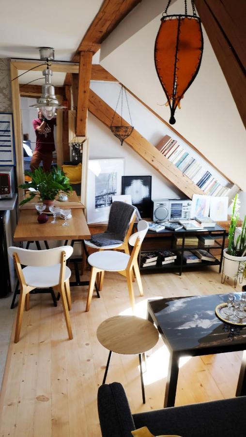 Studio Blizko Centra, Zilinska 20 Братислава Екстериор снимка